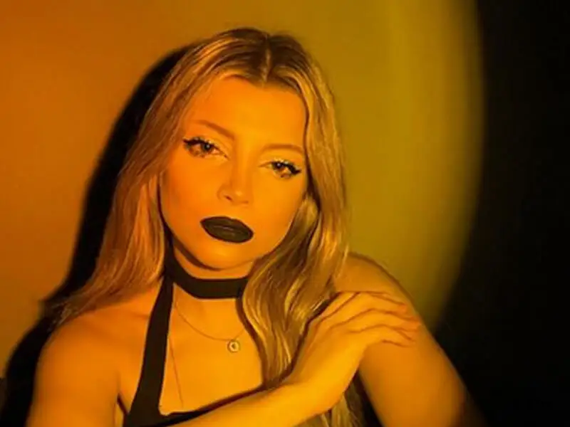 Büşra Pektaş Kimdir? Büşra Pektaş Biyografi 2 Büşra Pektaş