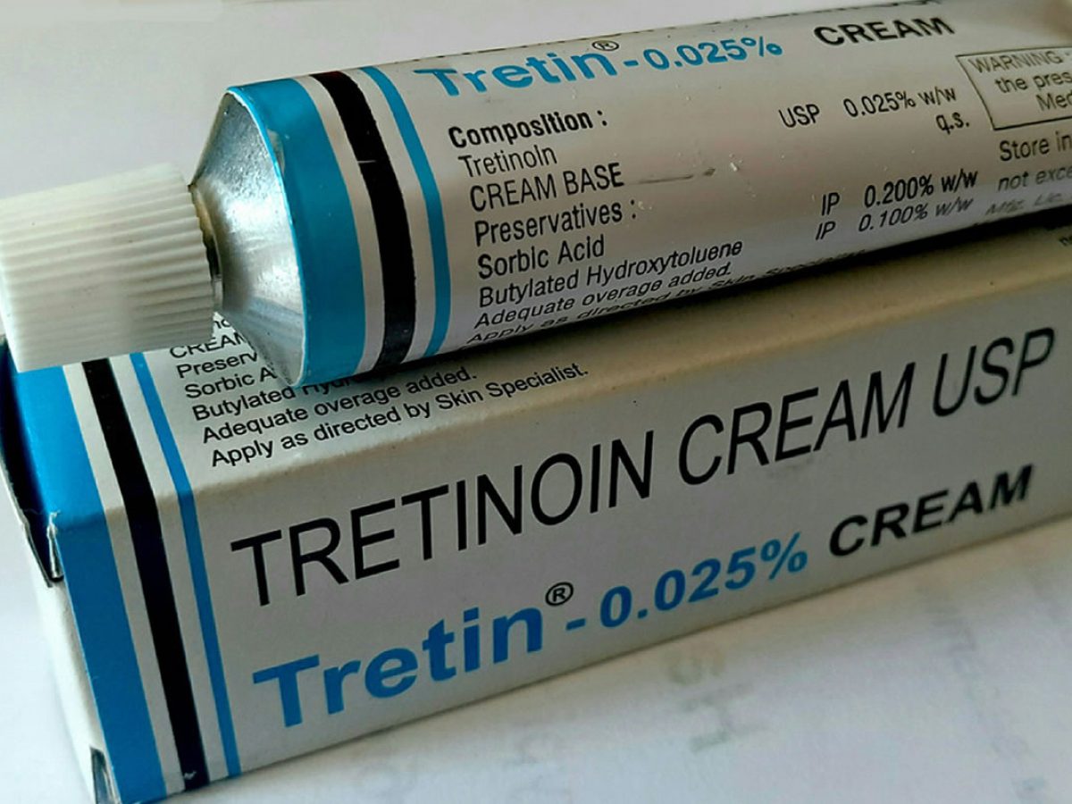 Третиноин крем аптека. Третиноин 0.025. Третиноин крем. Ретинол 0,025. Крем от прыщей с ретинолом.