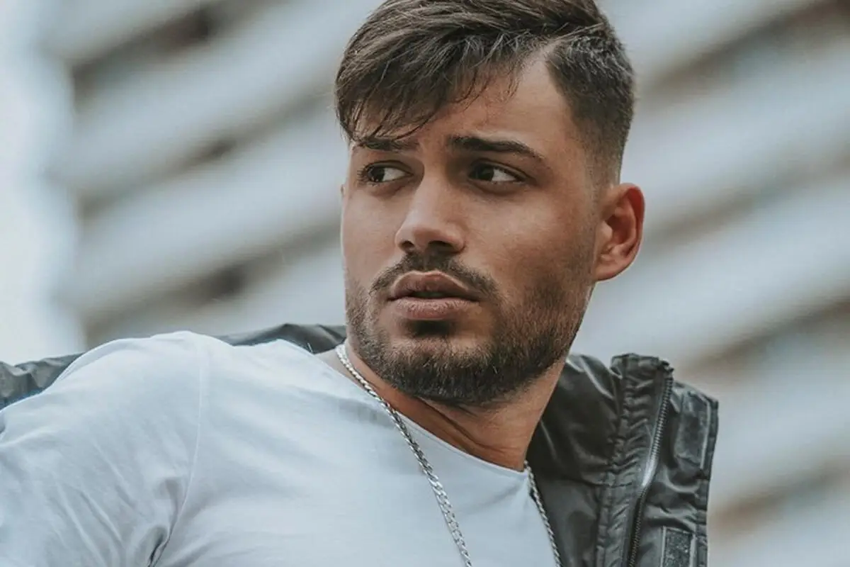 Cioman (Cihan Emre) Kimdir?