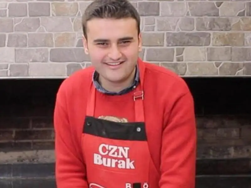 Czn Burak Kaç Yaşında?