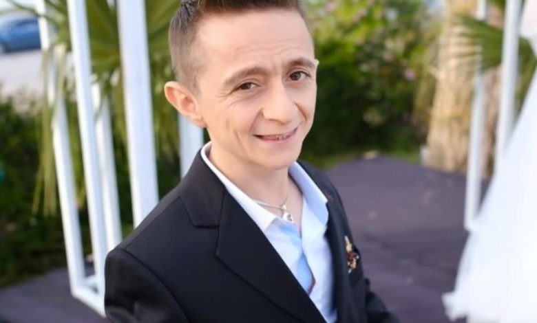 Emre Gül Kimdir?