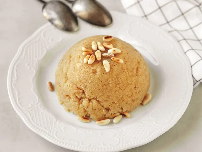 Şükran Kaymak İrmik Helvası 