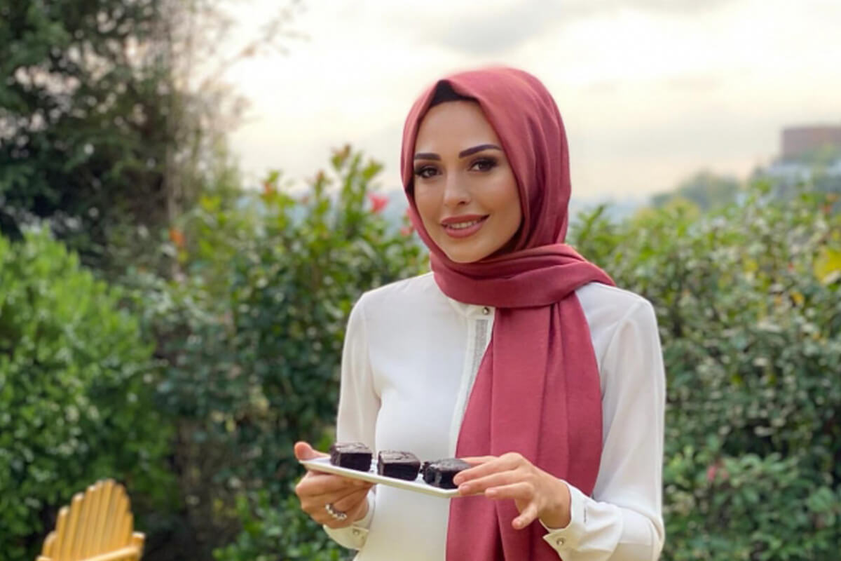Ünlü Fenomen Şükran Kaymak Kimdir?