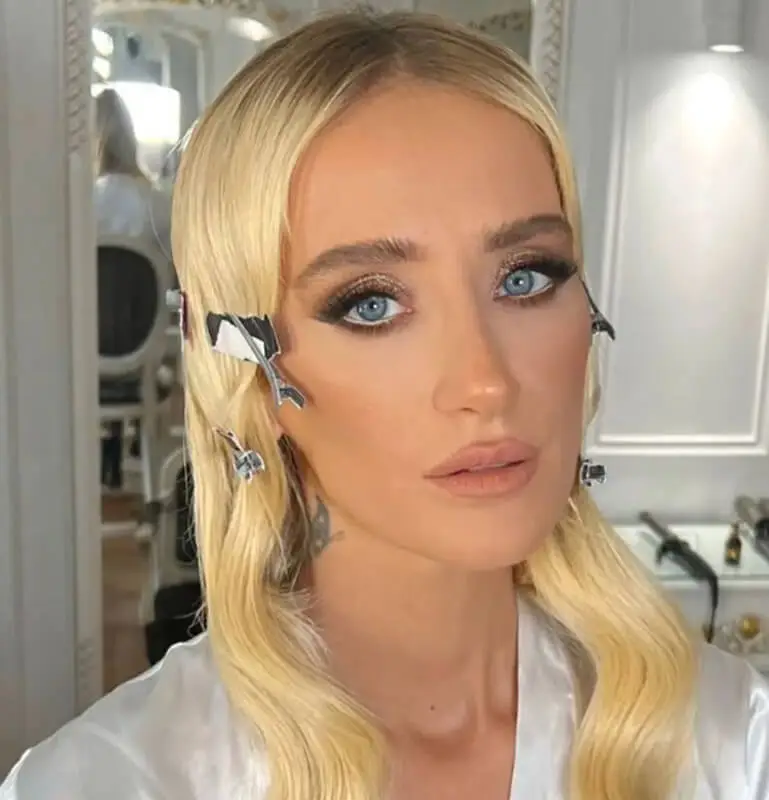 Didem Soydan Instagram