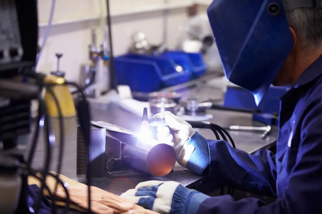 Kaynak Makineleri ve Endüstriyel İnovasyonun Öncüleri