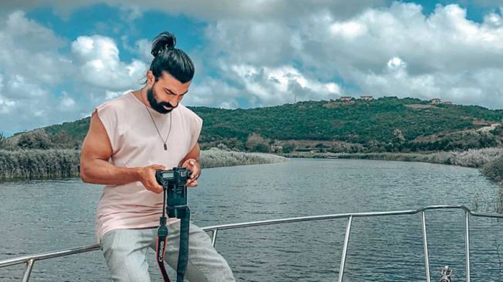 Sokak Fotoğrafçısı Ediz Özcan Kimdir? (Yaş, Boy, Kilo) Nereli?