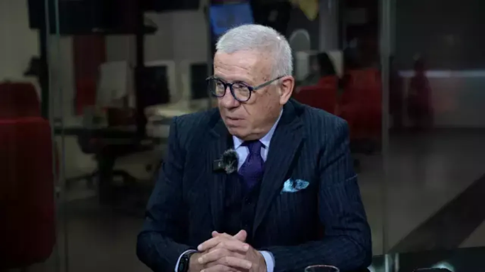 Ertuğrul Özkök kimdir? Biyografisi, Kariyeri ve Eserleri