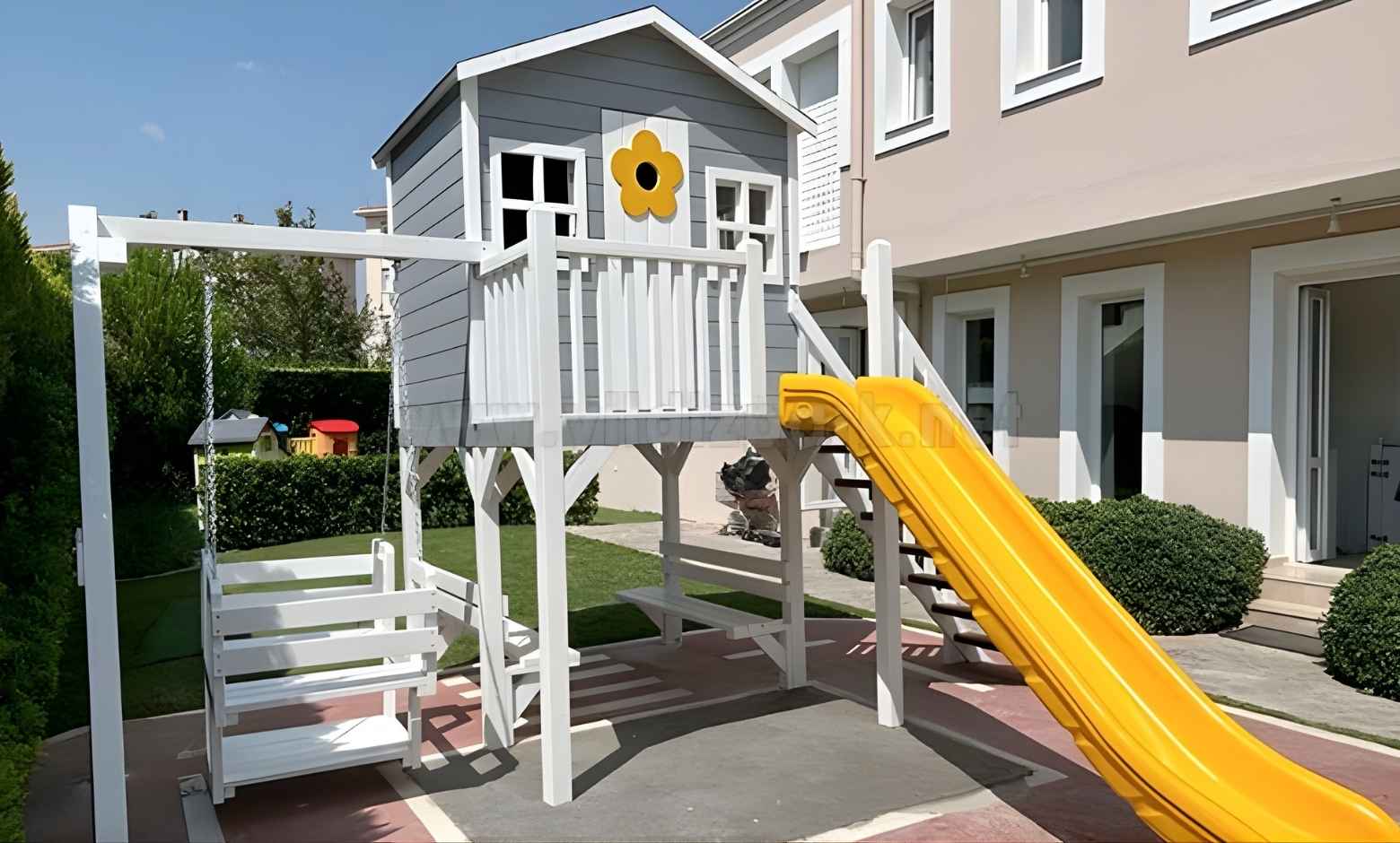 2026’ın Yükselen Bahçe Trendleri: Ahşap Çocuk Oyun Evleri Neden Tercih Ediliyor?