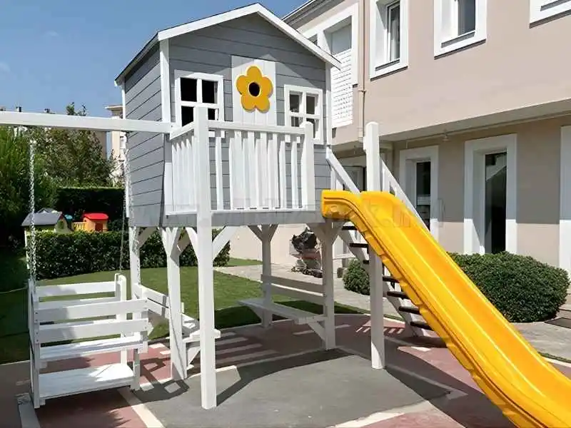 Ahşap Çocuk Oyun Evleri
