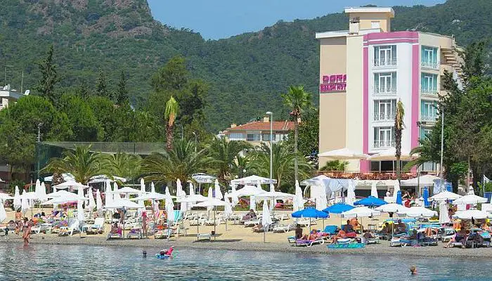 Mavi ile Yeşilin Birleştiği 8 Harika Tatil Yeri