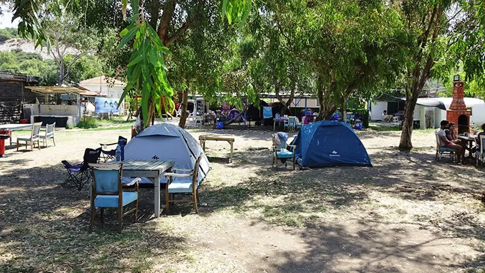 Burhaniye Ücretsiz Kamp Alanları